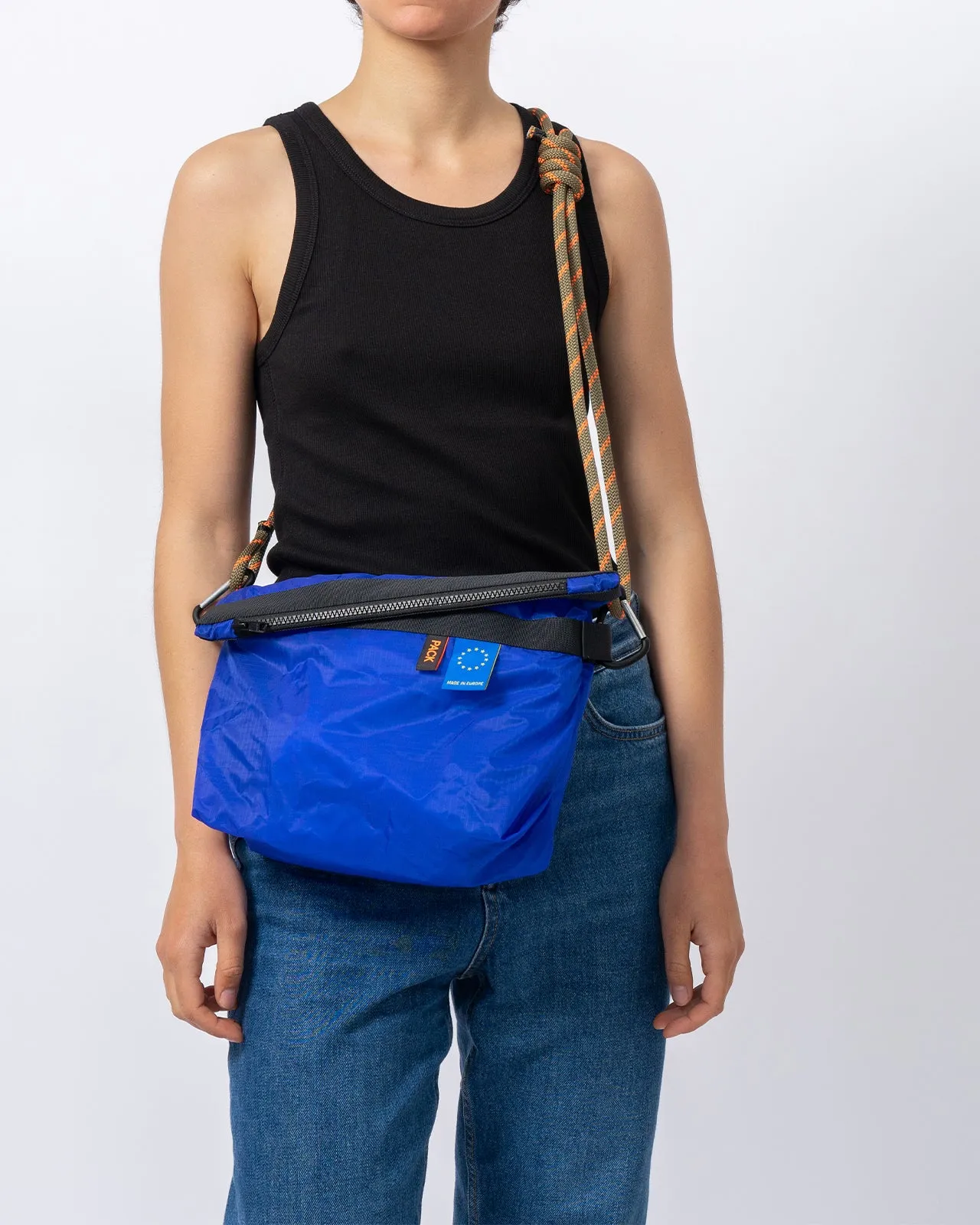 A103 FOLD SLING - MEDIUM - europium blue
