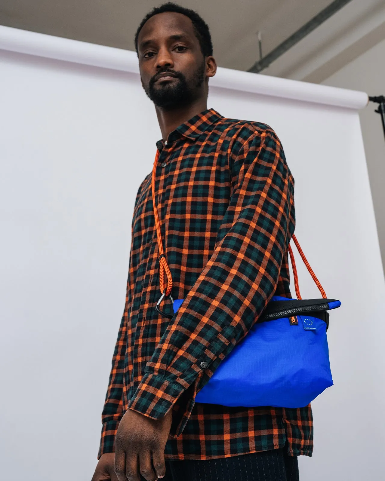 A103 FOLD SLING - MEDIUM - europium blue