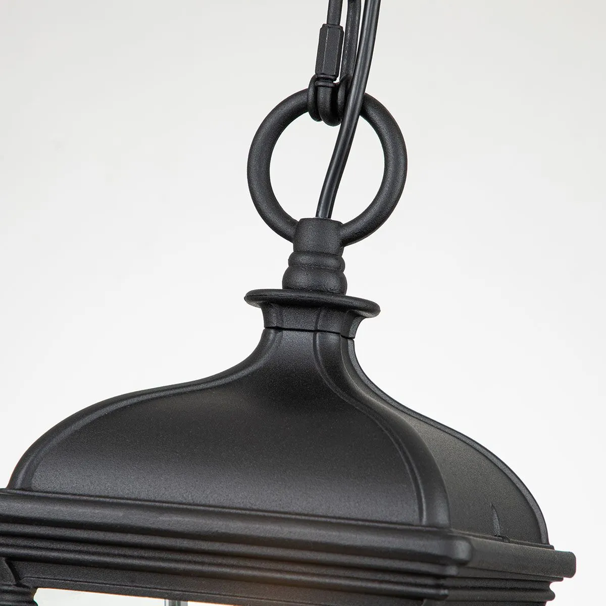 Bayview 1 Light Medium Chain Lantern  | Black