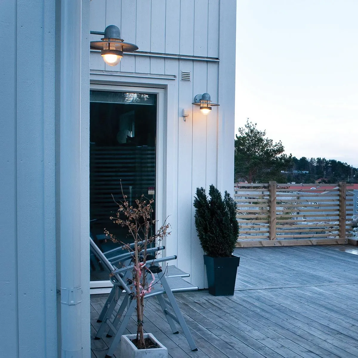Bergen 1 Light Wall Lantern - Galvanised | Galvanised