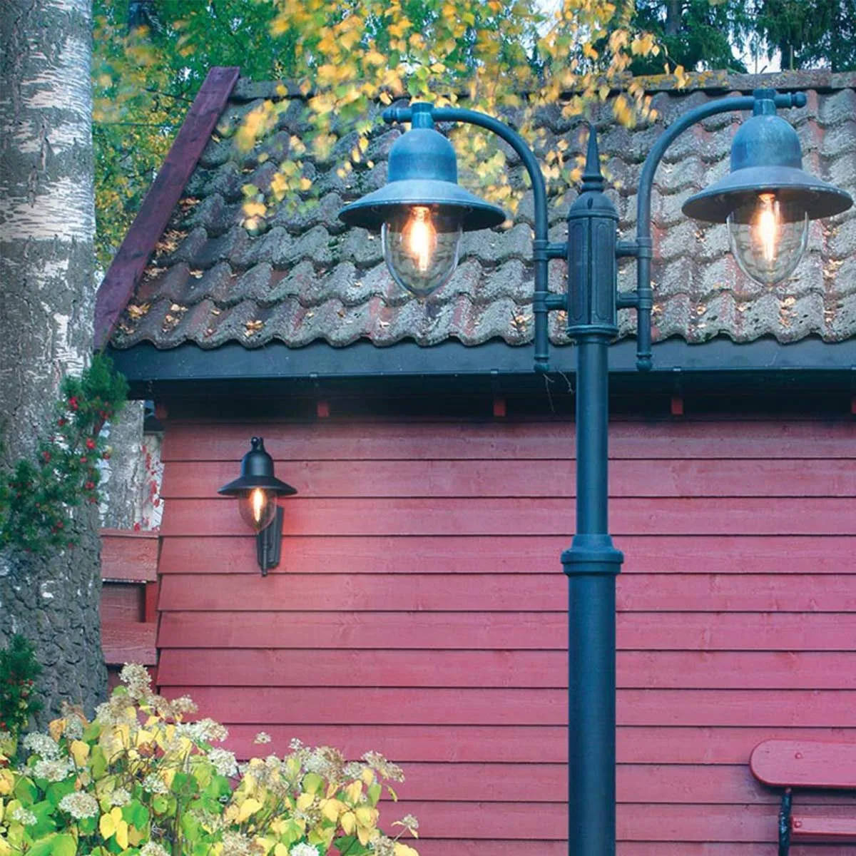 Como 1 Light Wall Lantern - Black  | Black