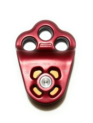 DMM Triple Attachment Pulley 2 RED PUL700RD