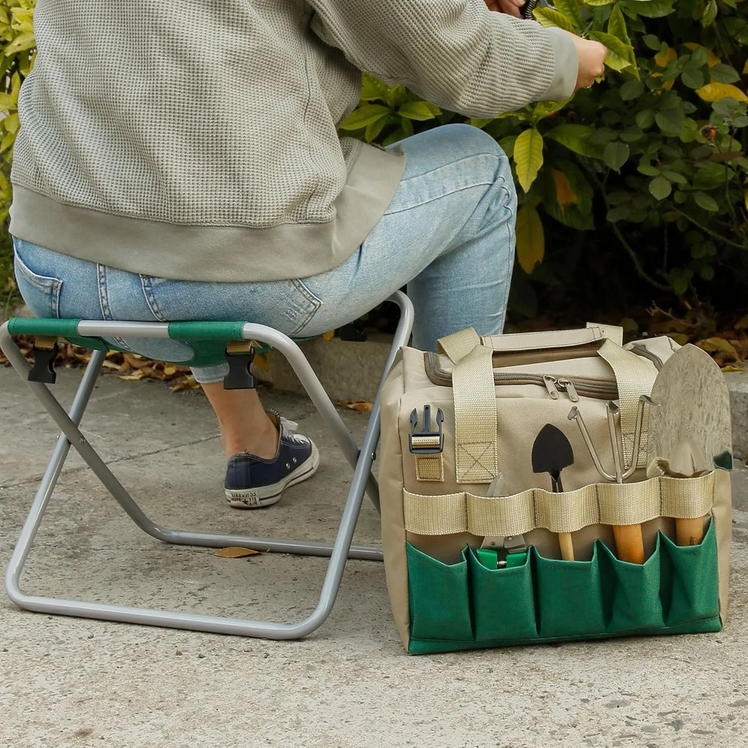 Folding Gardening Stool with Detachable Storage Tote Bag, Multifunctional Gardening Tools Set Organizer for Fishing and Camping,Portable Garden Chair Seat for Adults (Green Khaki)