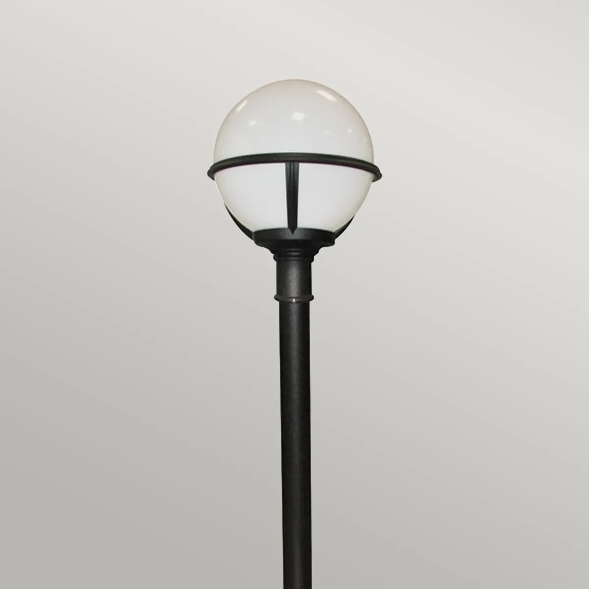 Glenbeigh 1 Light Pillar Lantern | Black