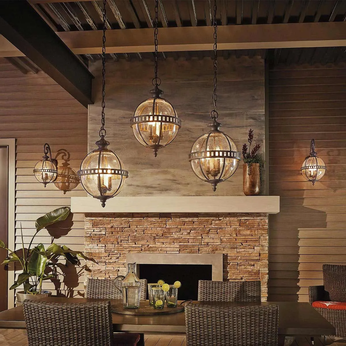 Halleron 2 Light Wall Lantern | Londonderry