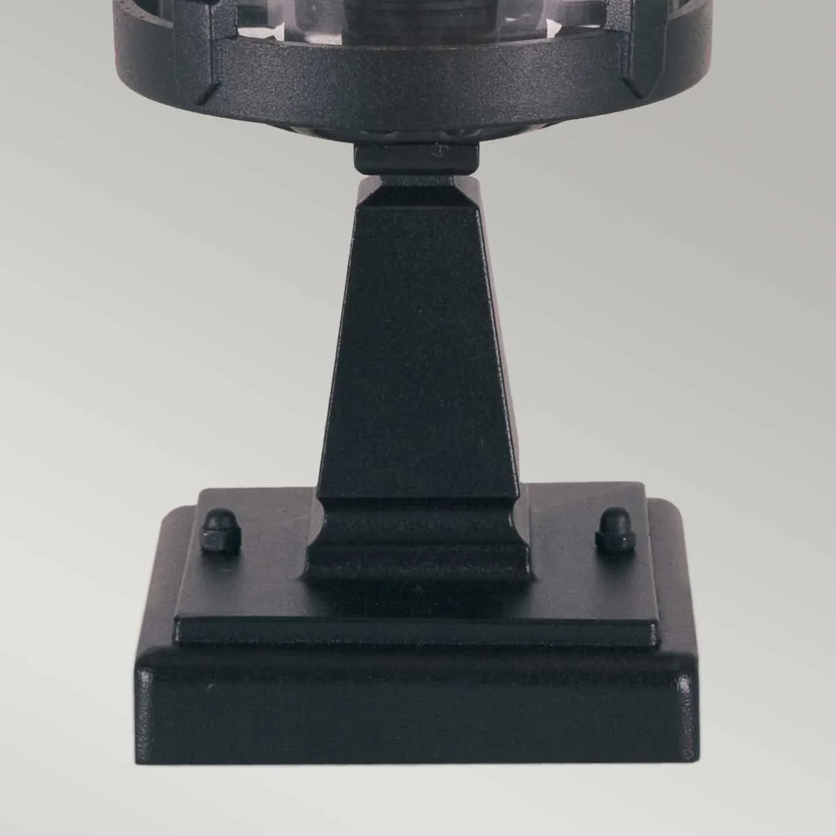 Hereford 1 Light Pedestal Lantern | Black