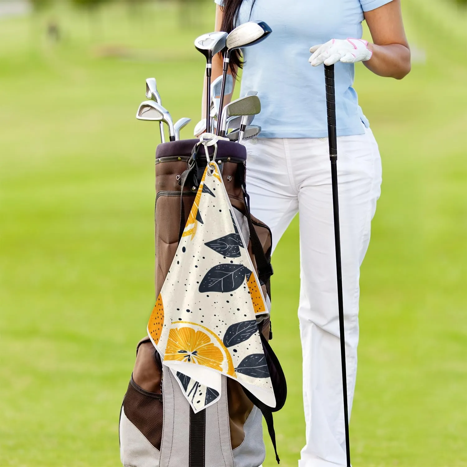 KOBLEN Microfiber Golf Towel with Heavy Duty Carabiner Clip, Lemon Leaf Dots 24x15 Inch Quick Dry Absorbent Towel for Golf Clubs Balls, Golf Bag Accessories for Men Women,1 Pack