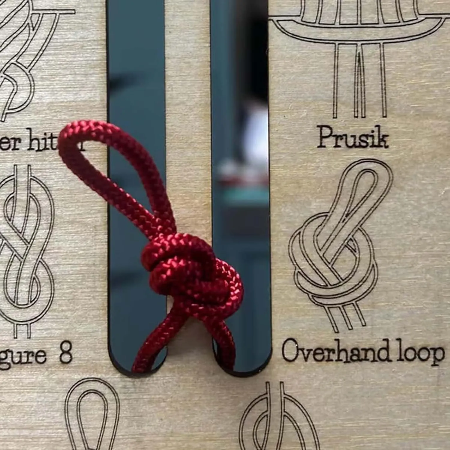 Learn Knot Training Board Kit,16 Popular Knots Practice Board with Guide,Hands-On Paracord Knot Tying Training Tool for Survival, Camping & Outdoor Skills (3, mid)