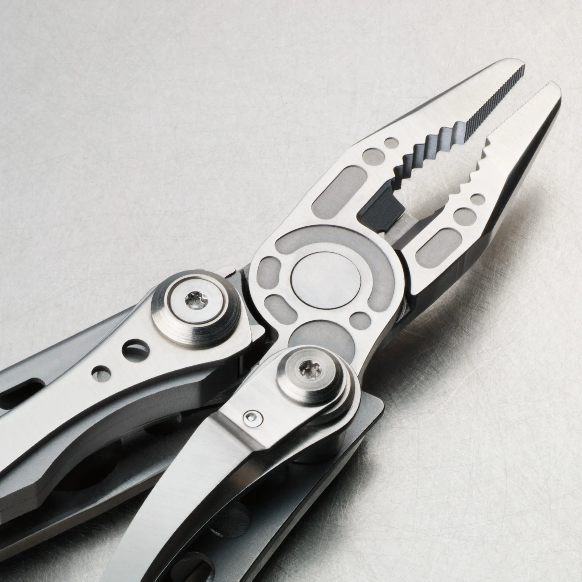 Leatherman Skeletool Multi-tool