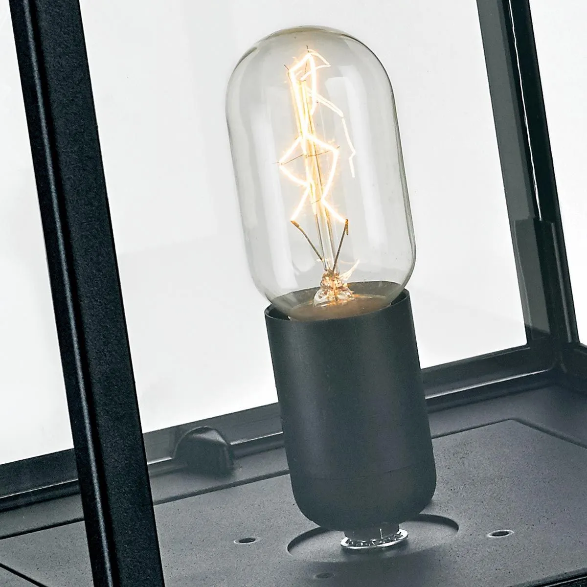Lofoten 1 Light Pedestal         | Black