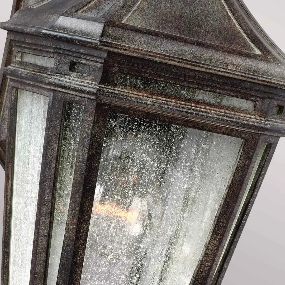 Londontowne 1 Light Wall Lantern | Weathered Chestnut