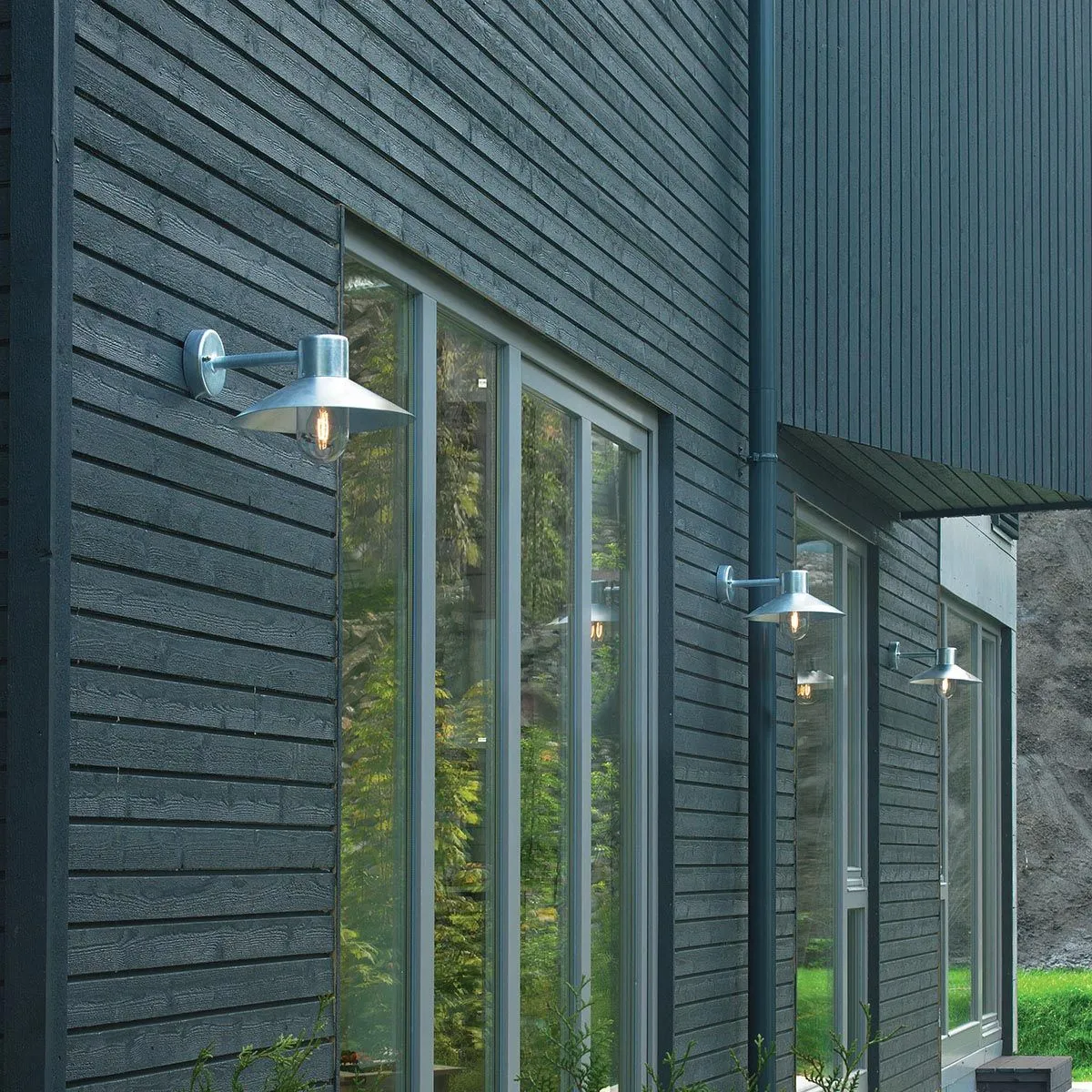 Lund 1 Light Wall Lantern - Galvanised | Galvanised