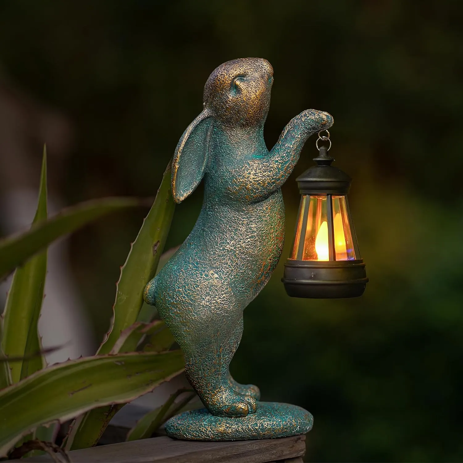 MININOVA Garden Statues Rabbit with Solar Lantern Outdoor Bunny Figurines Decorations for Patio Yard Lawn Ornaments Gifts for Birthday Easter Housewarming Mother's Day