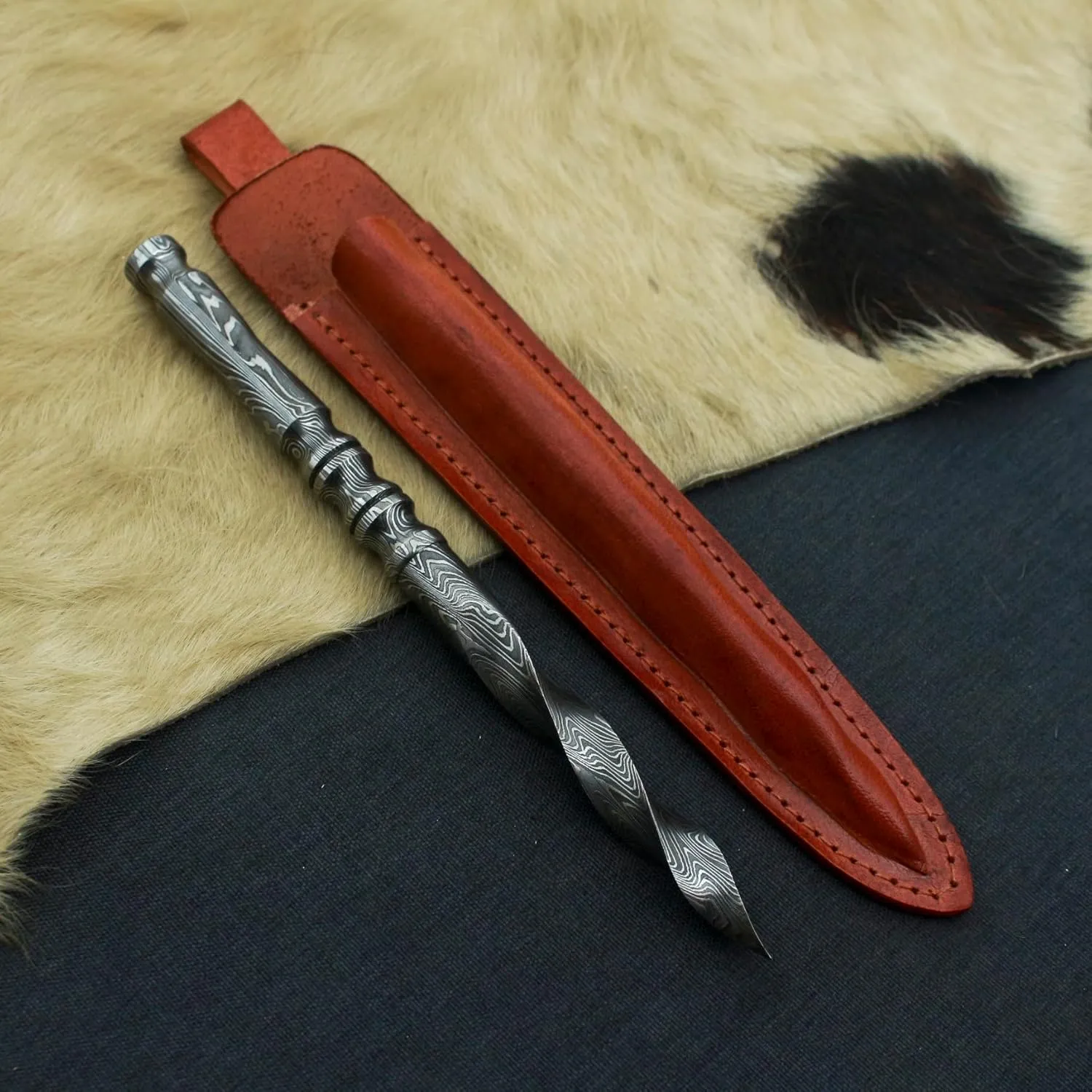 Nesmo - 021 Handmade Damascus Steel Tri Dagger, Kriss Blade Dagger Knife With Sheath