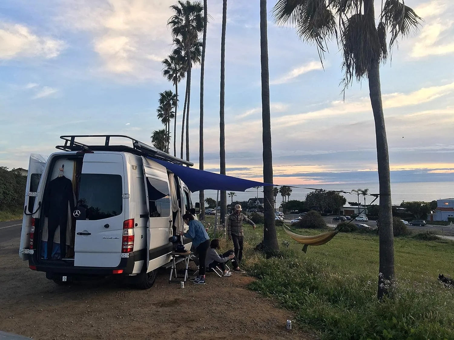 Neso Sidelines Grande : Versatile Sports Sun Shelter, Patented Corners & Poles, 100% Recycled Stakes