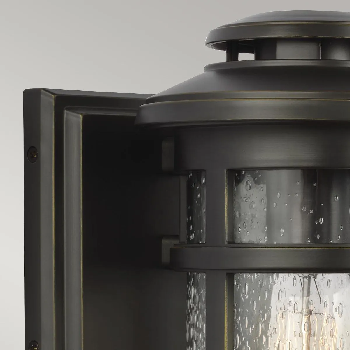 Newport 1 Light Wall Lantern | Antique Bronze