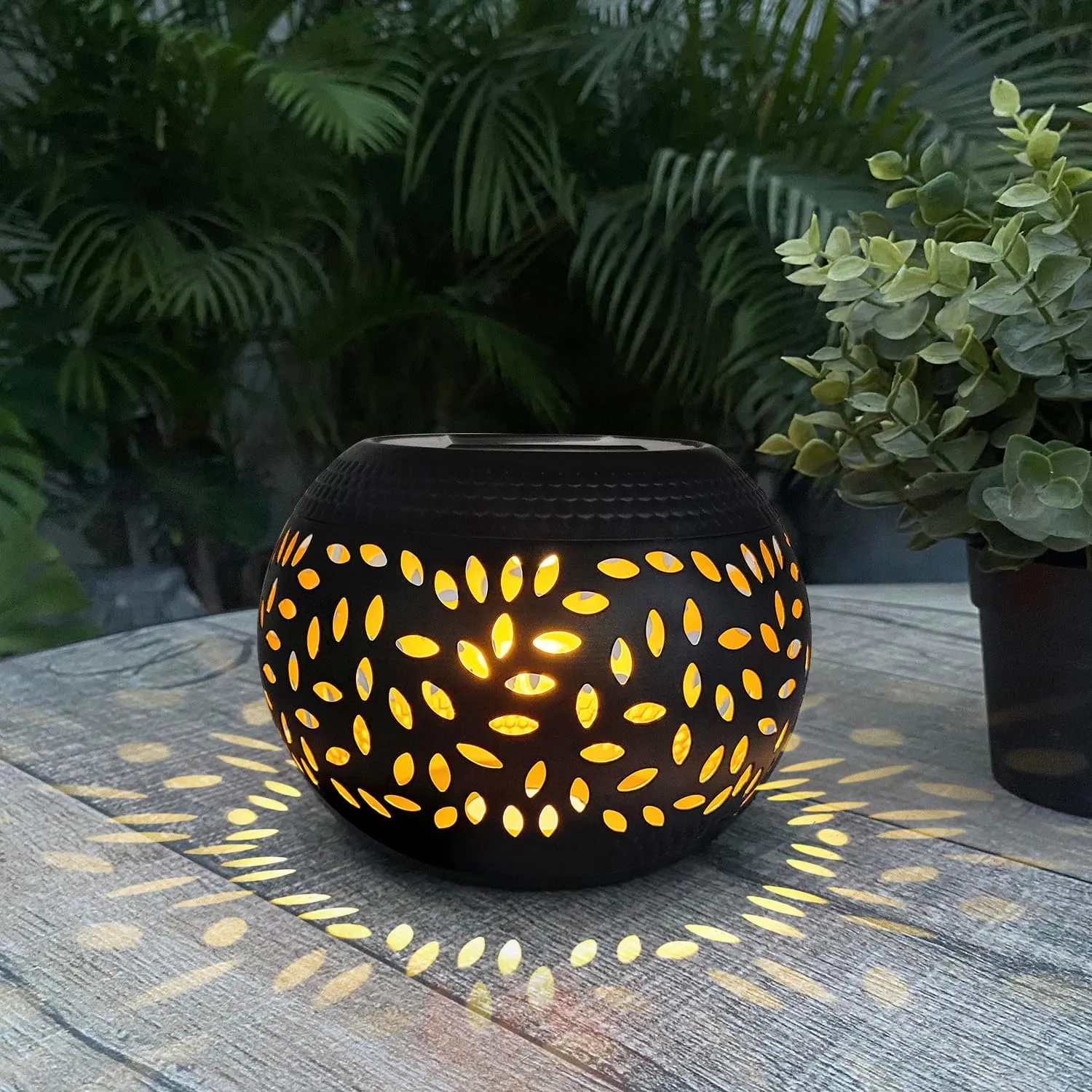 Solar Lantern Outdoor Patio Decor - Solar Lanterns Outdoor Waterproof,Hollow Out Retro Metal Table Lights,Yard Porch Garden Balcony Desk Bedroom Tabletop Decorations Indoor Outside