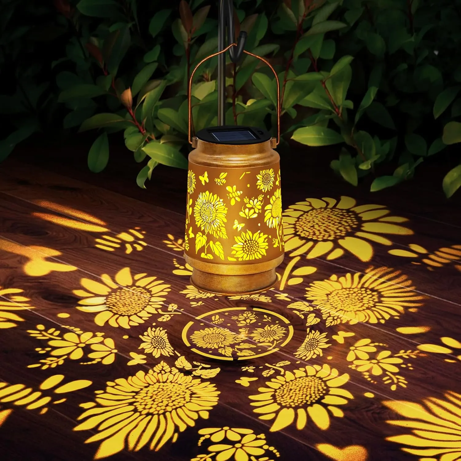 Solar Lanterns Outdoor Waterproof Hanging Solar Lights, Sunflower Garden Decor, Hanging Metal Garden Lights for Yard Patio Lawn Landscape, Birthday Gifts for Women Mom,Grandma, Mothers Day