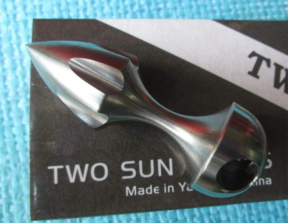 Twosun Waterproof Pill Cases Glass Breaker Emergency Titanium Multi-Tool TS-EDC07U