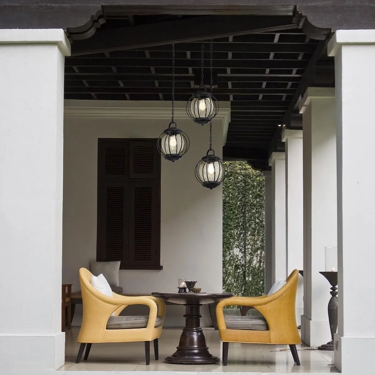 Vandalia 1 Light Medium Chain Lantern | Textured Black