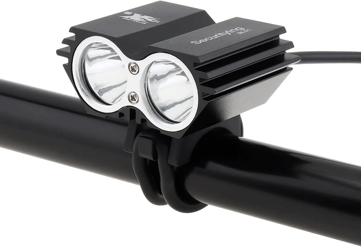 Waterproof 700 Lumens LED Bicycle Light 4 Modes Super Bright Bike Lamp Headlight   8.4V Rechargeable Battery Pack   Charger for Camping, Cycling, Hiking, Riding