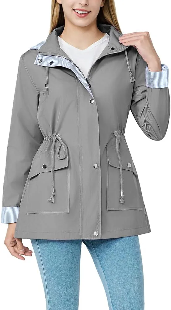 Women's raincoat windbreaker waterproof lightweight lining detachable hooded rainproof jacket